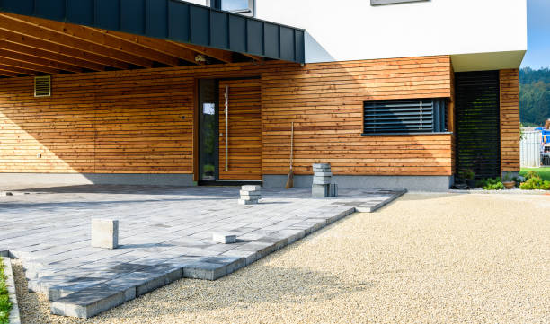 Best Professional Driveway Pavers  in Anamosa, IA