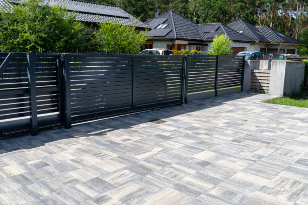 Best Driveway Resurfacing Pavers  in Anamosa, IA